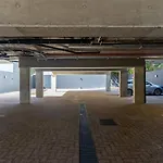 304 Marvol On Hall